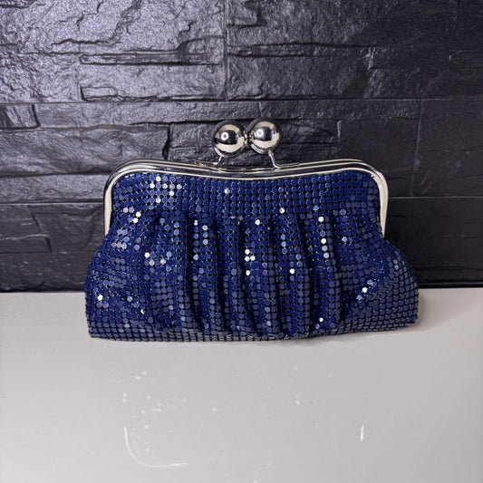Clutch brillo azul marino